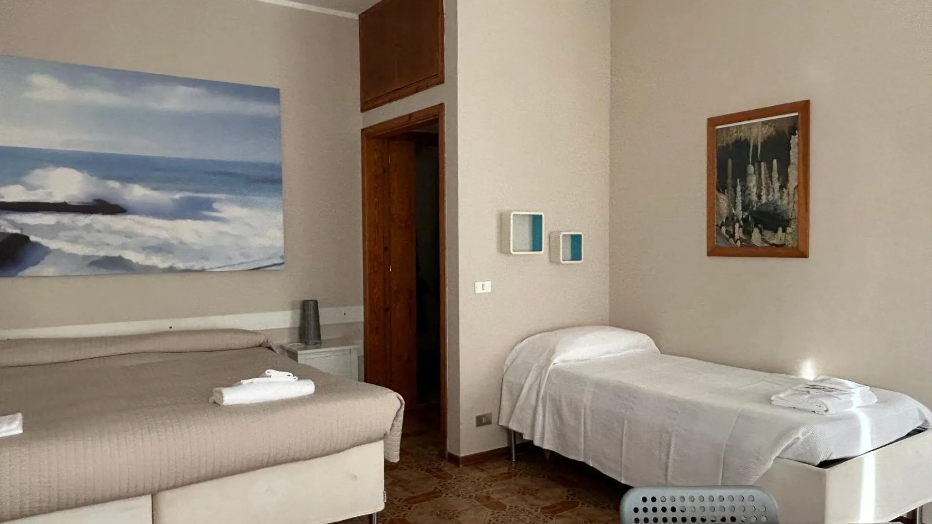 ファルコナーラ・マリッティマ Cleo Orchidea Bed & Breakfast