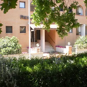 Rta Le Corti 3*, Grosseto Italia